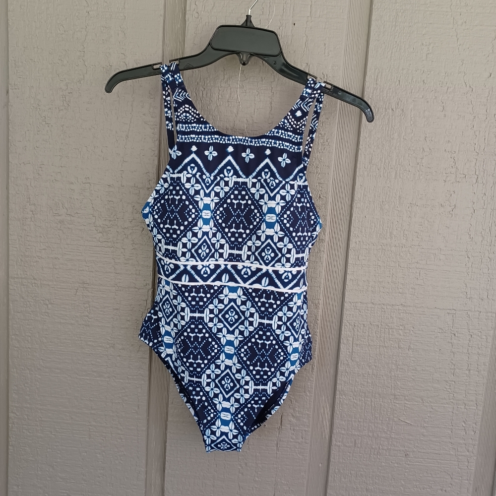 Tommy Bahama Cowrie Print One Piece Swimsuit Size 6 Women Bleach Nylon Blend